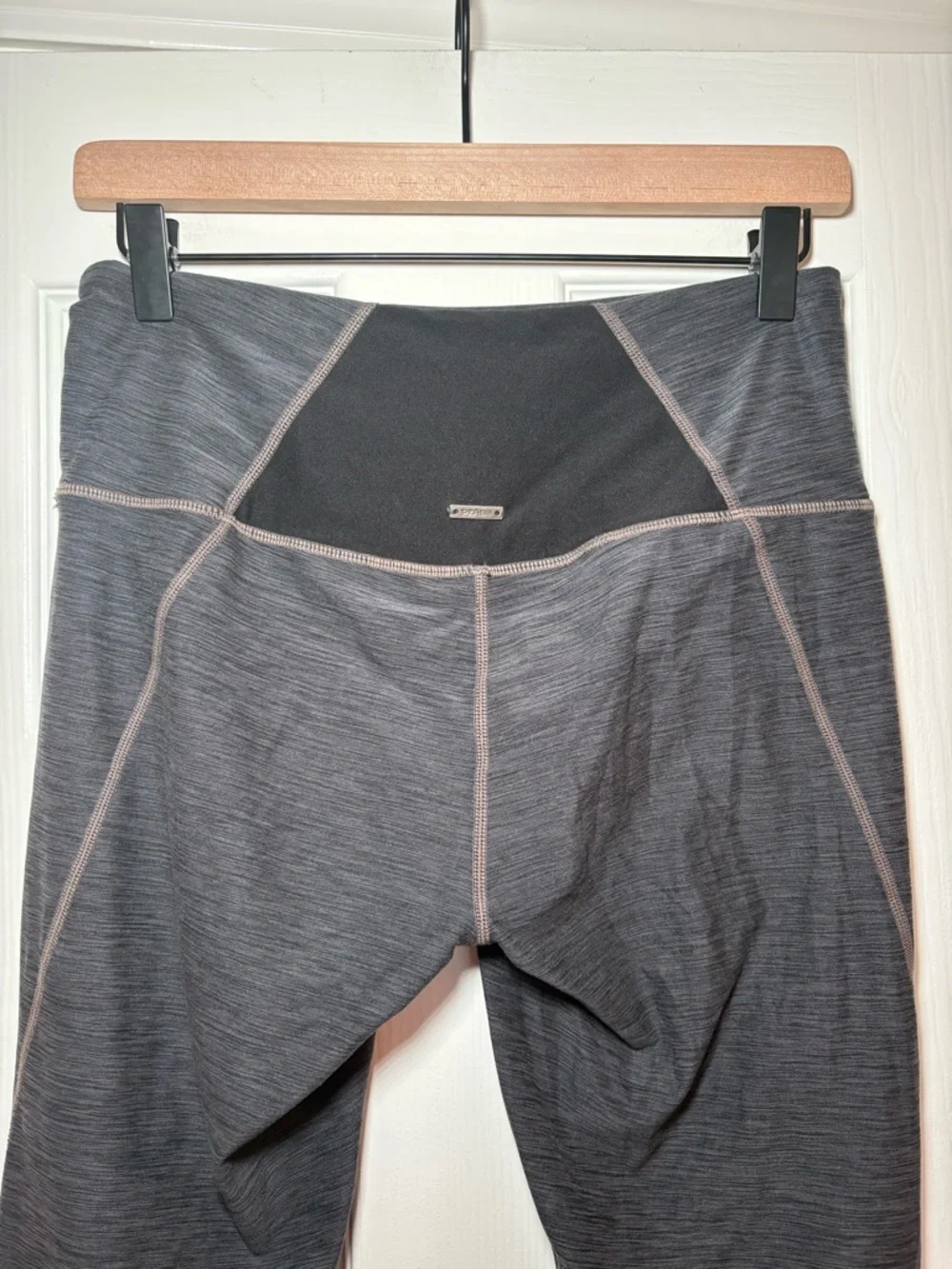 prAna Gray‎ Heathered Lattice Crop Leggings Size M High Rise 7/8 Athleisure